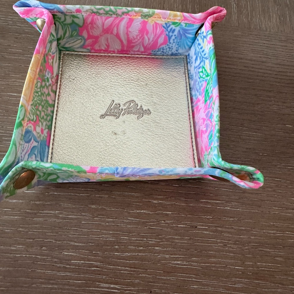 NWT Lilly Pulitzer Catchall Tray Bright Delight Patch